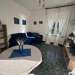 2-bedroom Sunny Sea View With Balcony, La Casa Di Christine Monterosso al Mare