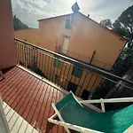 Appartement 2-bedroom Sunny Sea View With Balcony, La Casa Di Christine *