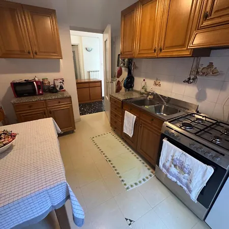 公寓 2-bedroom Sunny Sea View With Balcony, La Casa Di Christine
