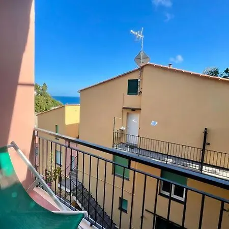 Lejlighed 2-bedroom Sunny Sea View With Balcony, La Casa Di Christine Monterosso al Mare
