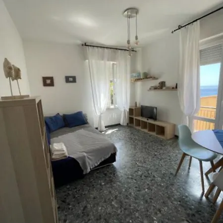 Lejlighed 2-bedroom Sunny Sea View With Balcony, La Casa Di Christine *