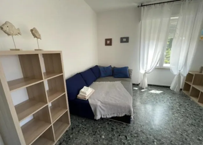 2-bedroom Sunny Sea View With Balcony, La Casa Di Christine